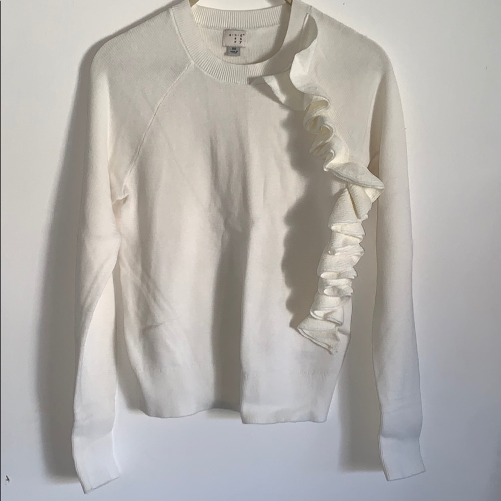 XS women’s Sweater